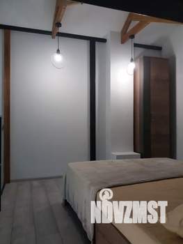 Студия квартира, посуточно, 40м2, 2/2 этаж