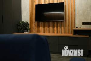 Студия квартира, посуточно, 42м2, 1/5 этаж