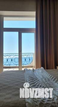 Студия квартира, посуточно, 42м2, 4/6 этаж