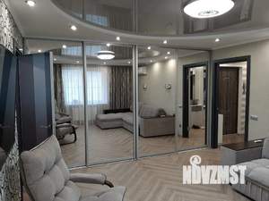 1-к квартира, посуточно, 50м2, 2/10 этаж
