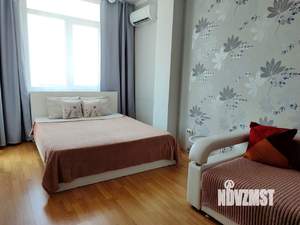 1-к квартира, посуточно, 35м2, 8/10 этаж