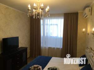 1-к квартира, посуточно, 50м2, 8/10 этаж