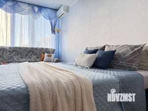 1-к квартира, посуточно, 45м2, 2/10 этаж