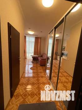 Студия квартира, посуточно, 25м2, 1/9 этаж