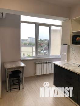 Студия квартира, посуточно, 20м2, 1/3 этаж