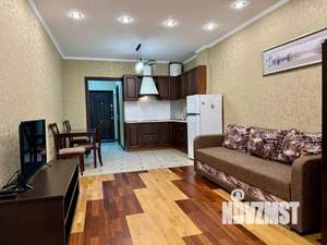 Студия квартира, посуточно, 42м2, 9/13 этаж