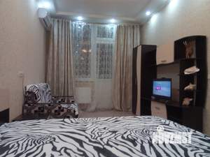 1-к квартира, посуточно, 37м2, 3/12 этаж