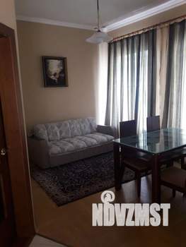 3-к квартира, посуточно, 100м2, 3/3 этаж