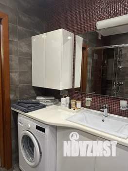 1-к квартира, посуточно, 52м2, 10/10 этаж