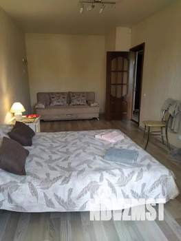 1-к квартира, посуточно, 30м2, 5/5 этаж