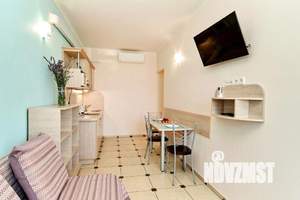 2-к квартира, посуточно, 50м2, 1/1 этаж