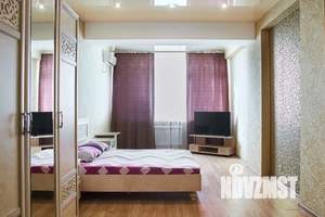 1-к квартира, посуточно, 45м2, 1/1 этаж