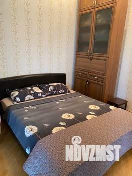 Студия квартира, посуточно, 36м2, 3/5 этаж