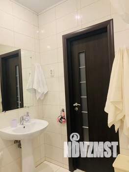 1-к квартира, посуточно, 54м2, 3/10 этаж