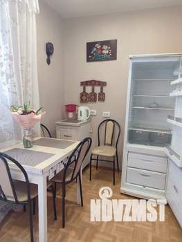 1-к квартира, посуточно, 40м2, 4/5 этаж