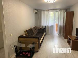 2-к квартира, посуточно, 42м2, 3/5 этаж