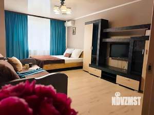 1-к квартира, посуточно, 42м2, 5/9 этаж