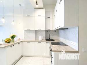 Студия квартира, посуточно, 41м2, 3/16 этаж