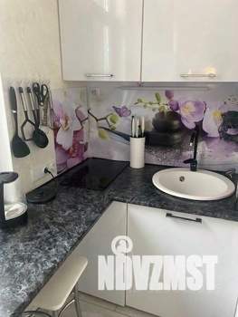 Студия квартира, посуточно, 26м2, 3/3 этаж