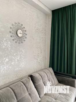 Студия квартира, посуточно, 35м2, 1/5 этаж