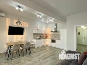 3-к квартира, посуточно, 103м2, 1/1 этаж