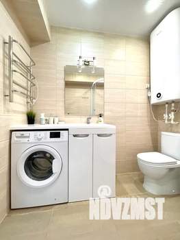 2-к квартира, посуточно, 40м2, 2/4 этаж