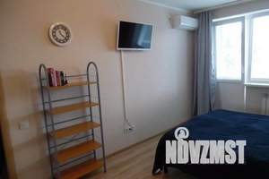 1-к квартира, посуточно, 40м2, 2/5 этаж