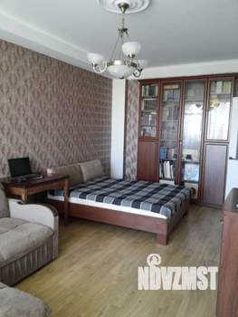 1-к квартира, посуточно, 44м2, 7/10 этаж