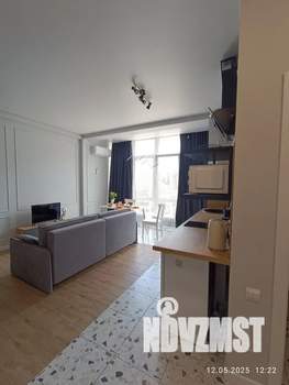 Студия квартира, посуточно, 34м2, 3/3 этаж