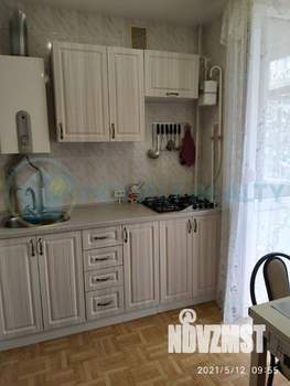 1-к квартира, на длительный срок, 40м2, 4/5 этаж