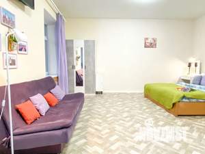 1-к квартира, посуточно, 42м2, 1/3 этаж