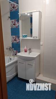 1-к квартира, посуточно, 45м2, 4/10 этаж