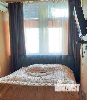 1-к квартира, посуточно, 40м2, 3/5 этаж