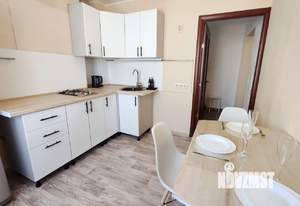 1-к квартира, посуточно, 50м2, 10/10 этаж