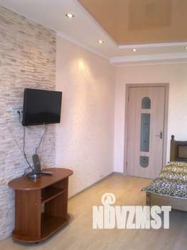 1-к квартира, посуточно, 47м2, 7/10 этаж