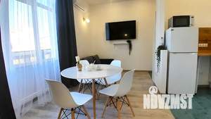 Студия квартира, посуточно, 32м2, 2/4 этаж