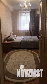 2-к квартира, посуточно, 50м2, 2/5 этаж