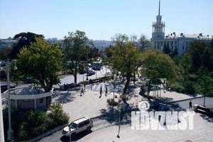 2-к квартира, посуточно, 56м2, 4/4 этаж