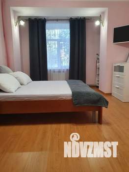 1-к квартира, посуточно, 45м2, 1/3 этаж