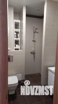 Студия квартира, посуточно, 44м2, 2/3 этаж