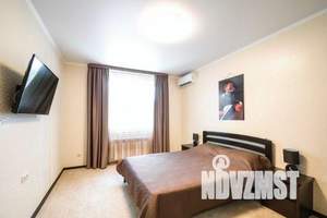 1-к квартира, посуточно, 40м2, 2/10 этаж