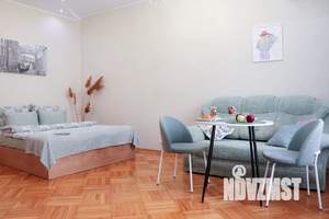 Студия квартира, посуточно, 35м2, 2/3 этаж