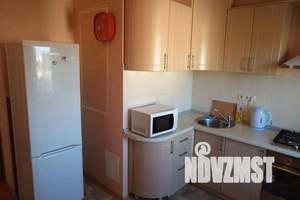 2-к квартира, посуточно, 56м2, 4/4 этаж