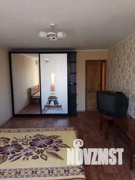 1-к квартира, посуточно, 40м2, 2/9 этаж