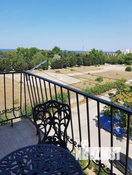 1-к квартира, посуточно, 42м2, 5/10 этаж