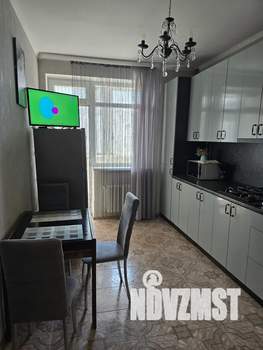 1-к квартира, посуточно, 45м2, 4/5 этаж