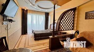 Студия квартира, посуточно, 43м2, 3/6 этаж