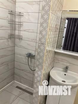 Студия квартира, посуточно, 27м2, 1/6 этаж