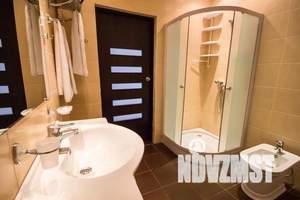 2-к квартира, посуточно, 46м2, 1/1 этаж