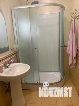 1-к квартира, посуточно, 16м2, 1/2 этаж